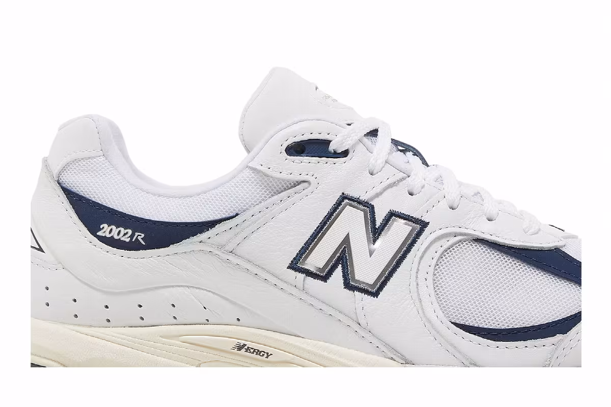 New Balance 2002R White Natural Indigo, view 3