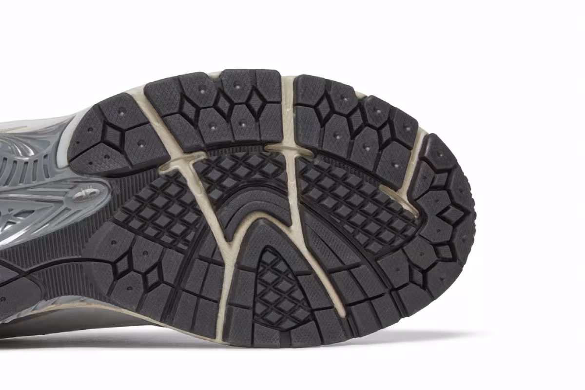 New Balance 2002R Pouch - Summer Fog, view 6