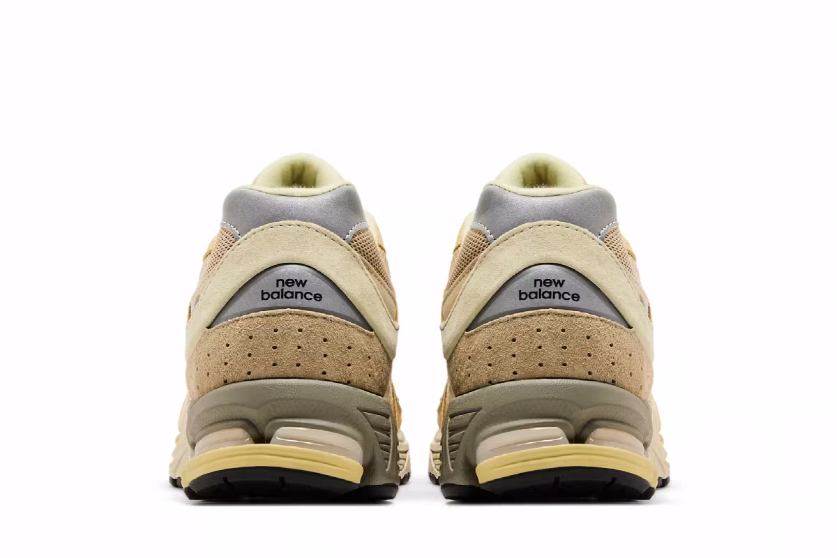 AURALEE x New Balance 2002R Sand, view 7