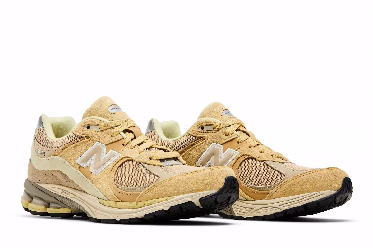 AURALEE x New Balance 2002R Sand, view 9