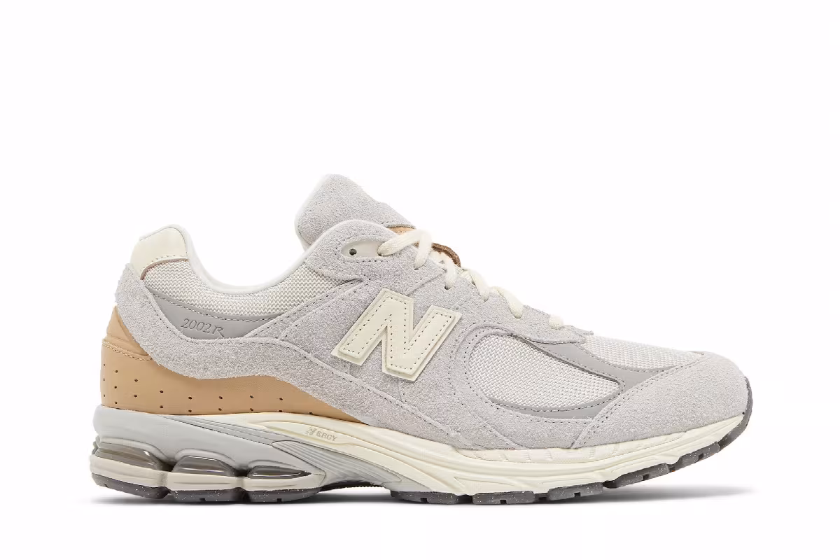 New Balance 2002R Rain Cloud Angora, view 2