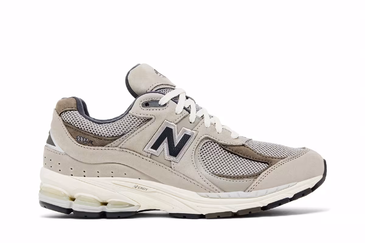 New Balance 2002R Warm Alpaca Light Chalkboard, view 2