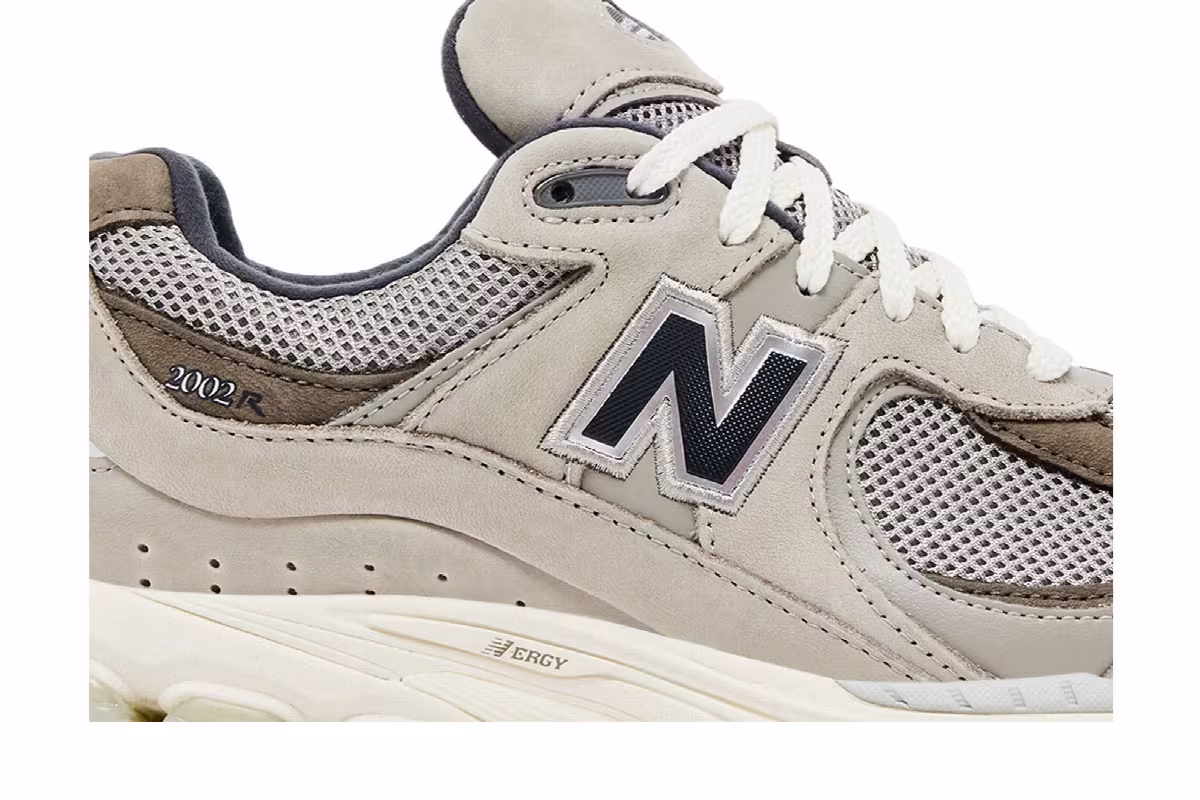 New Balance 2002R Warm Alpaca Light Chalkboard, view 3