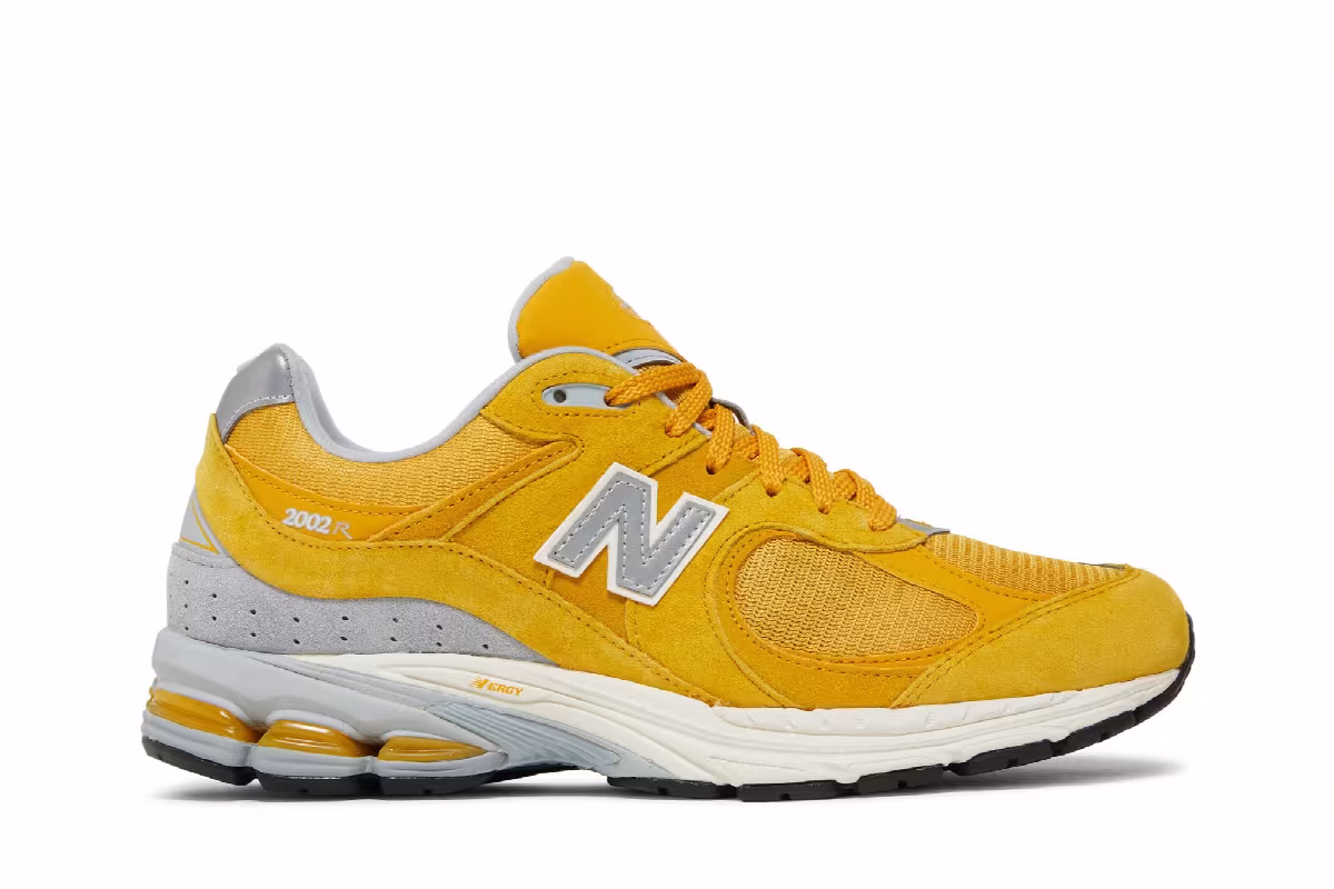 New Balance 2002R Egg yolk, view 2