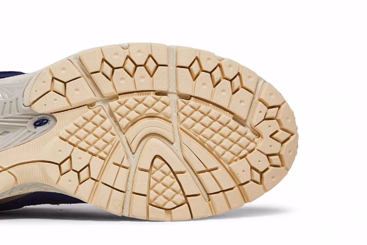 New Balance 2002R Night Tide Cream, view 6