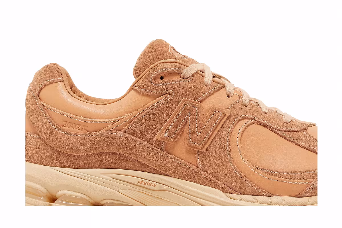 New Balance 2002R Toast, view 3