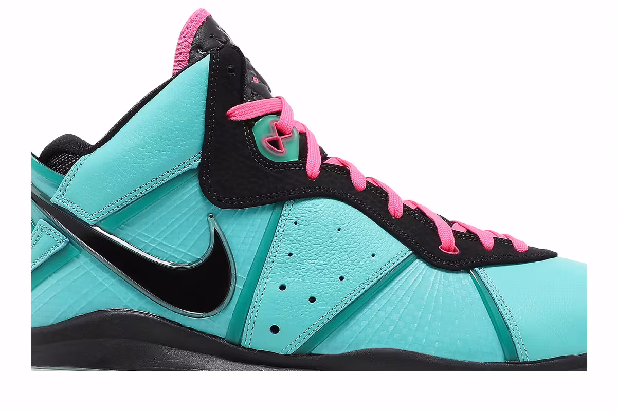 Nike LeBron 8 South Beach 2021, view 3