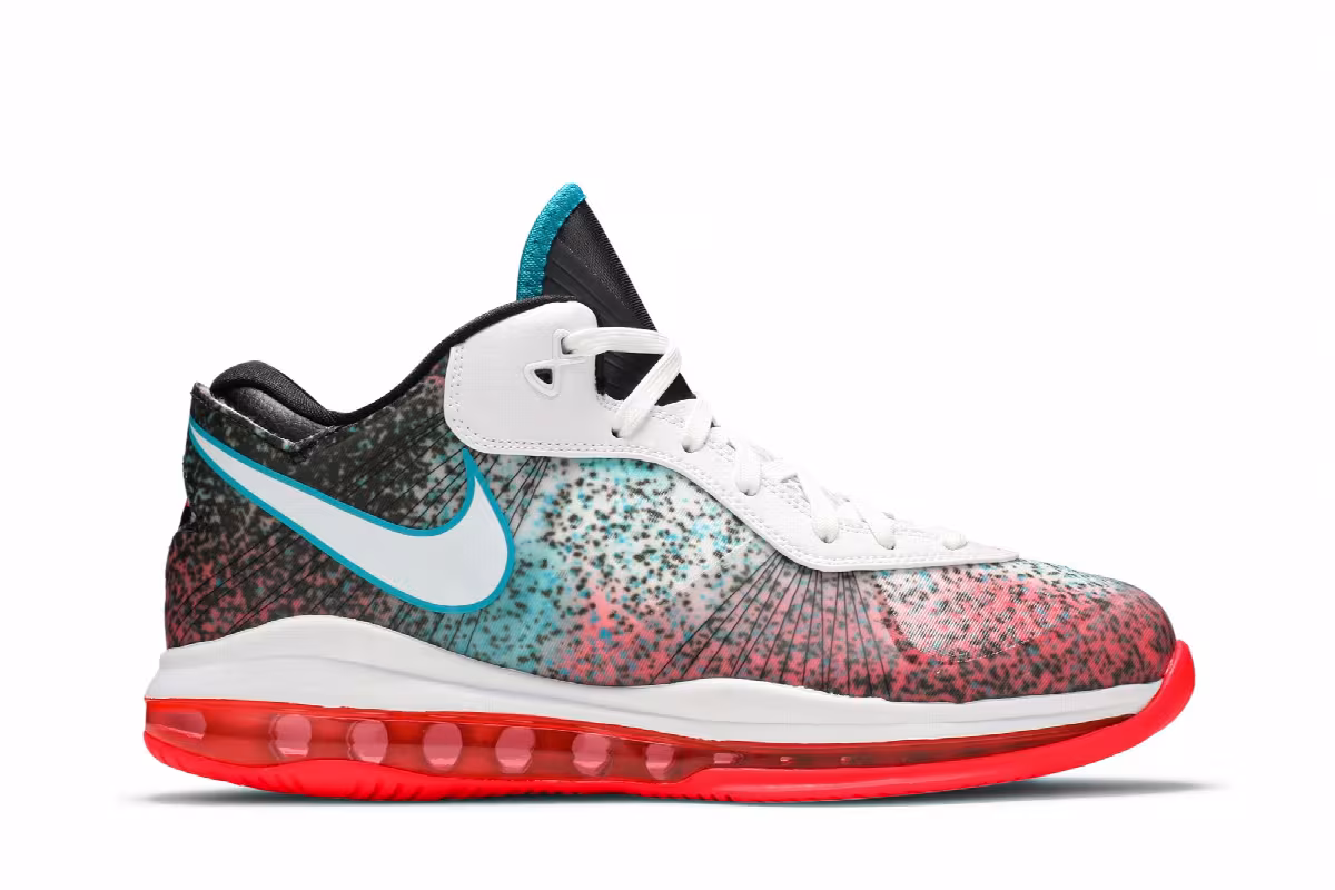 Nike LeBron 8 V/2 Low Miami Night 2021, view 2