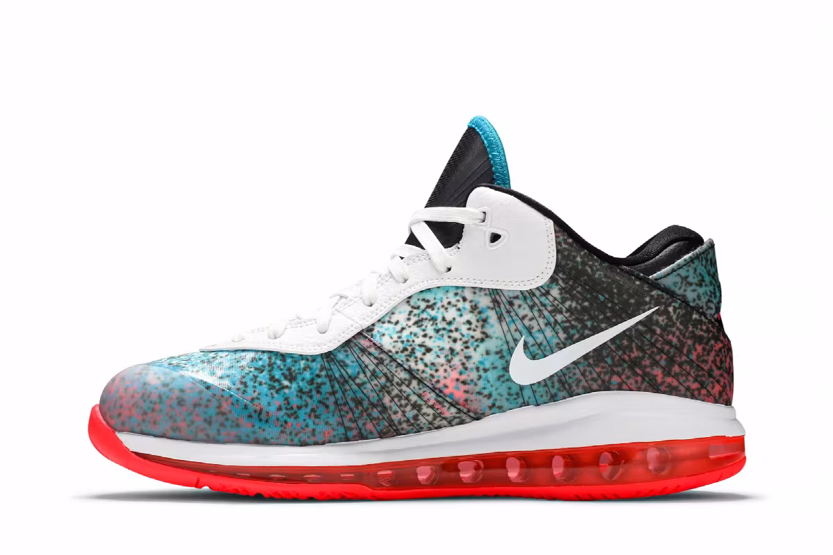 Nike LeBron 8 V/2 Low Miami Night 2021, view 4