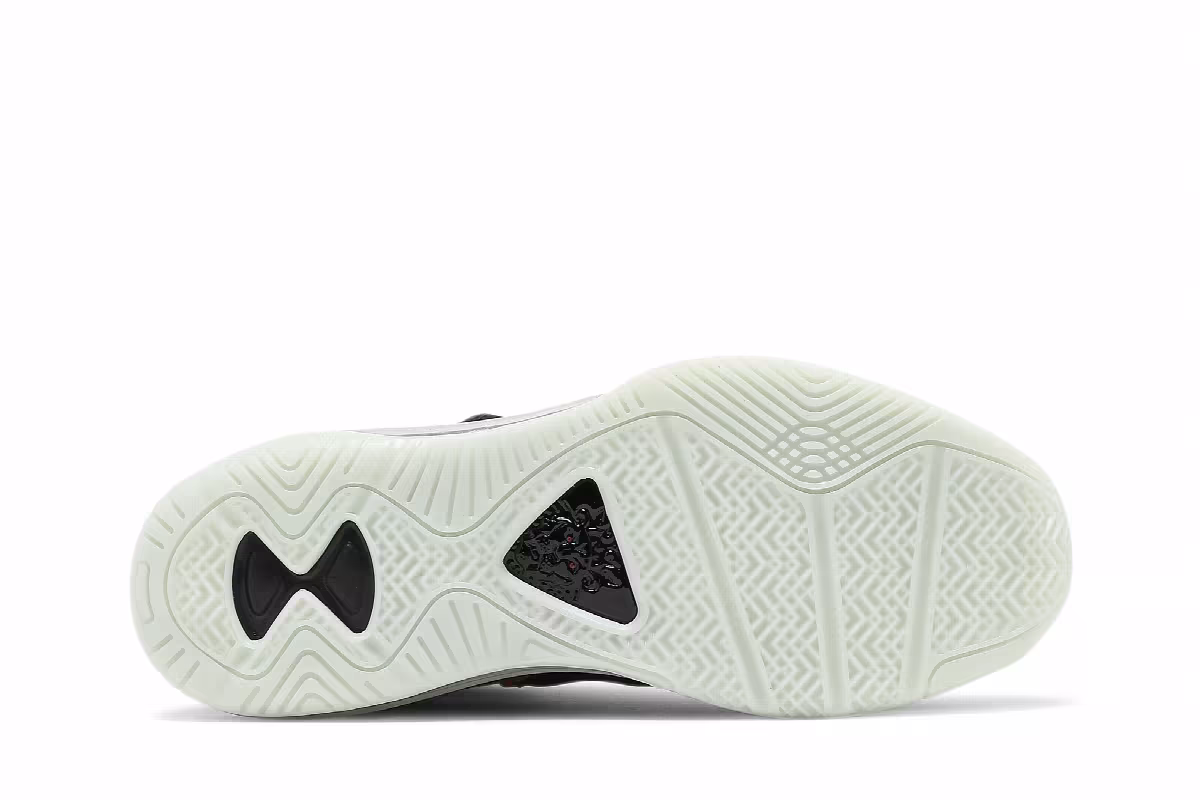 Space Jam x Nike LeBron 8 A New Legacy, view 5