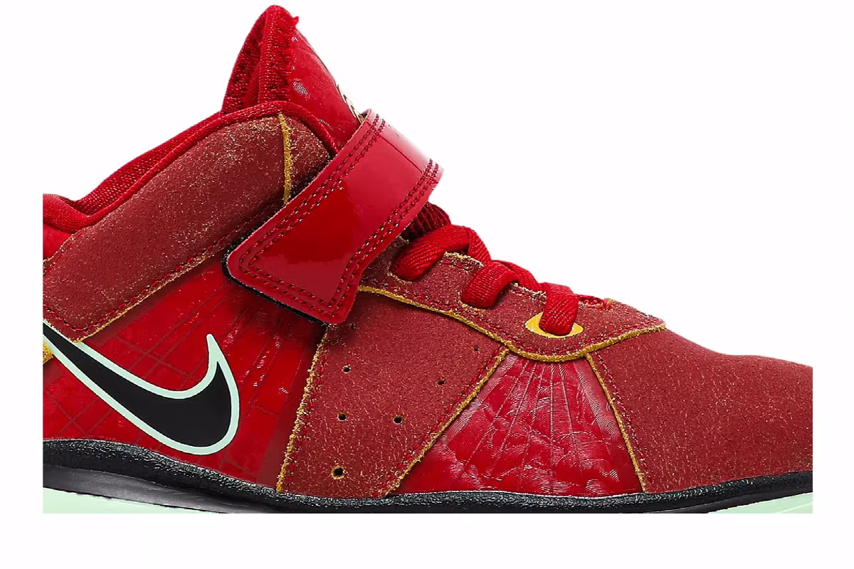 Nike LeBron 8 TD Empire Jade, view 3