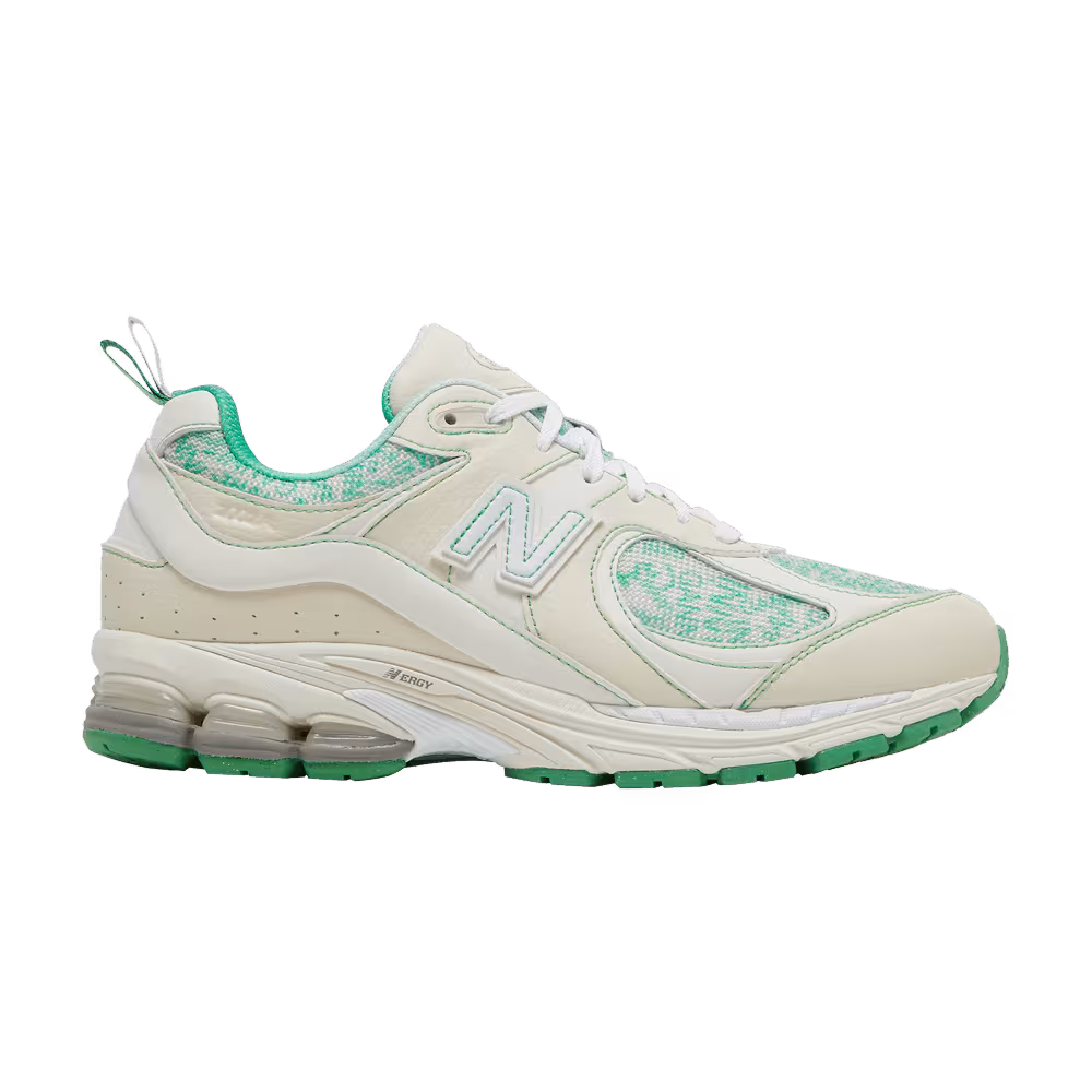 GANNI x New Balance 2002R Turtledove