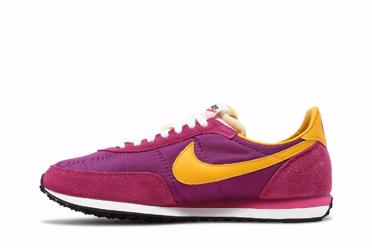 Nike Waffle Trainer 2 SP Fireberry, view 4