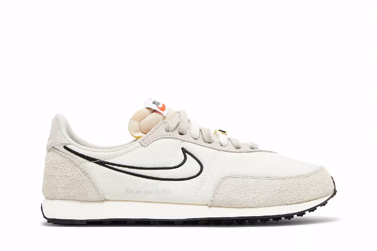 Nike Waffle Trainer 2 First Use - Sail, view 2