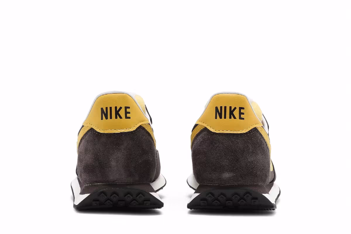 Nike Waffle Trainer 2 Velvet Brown, view 7