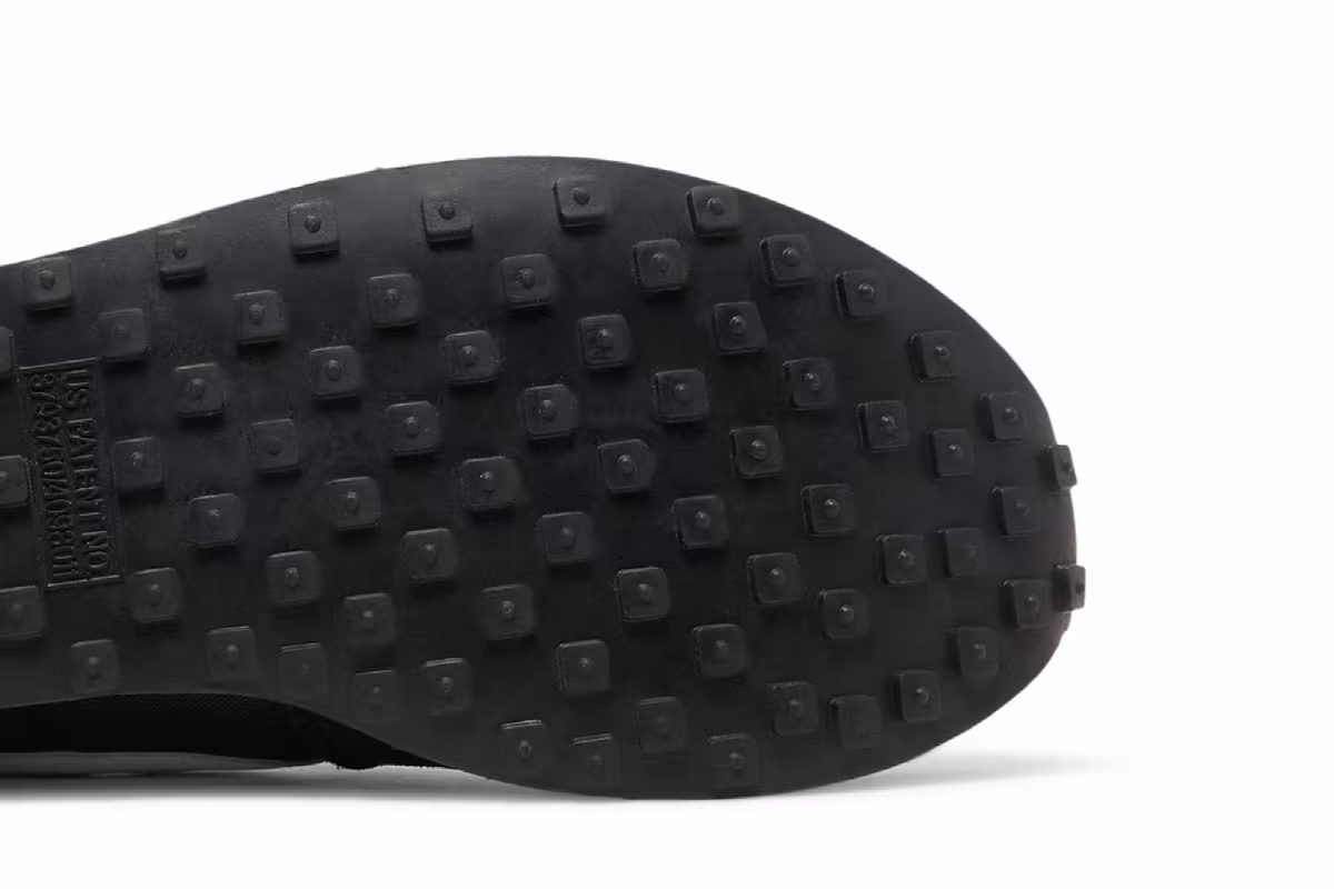 Nike Waffle Trainer 2 GS Black White, view 6