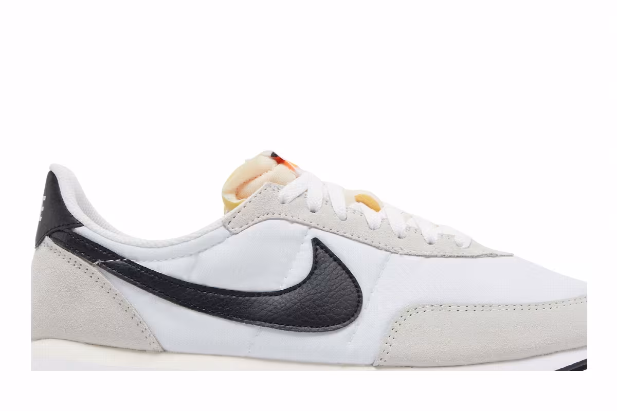 Nike Waffle Trainer 2 White Black, view 3