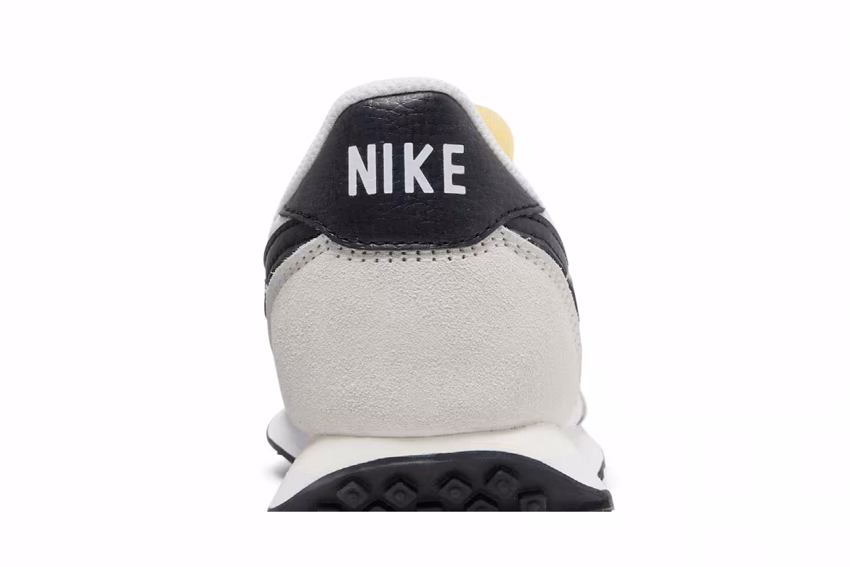 Nike Waffle Trainer 2 White Black, view 8