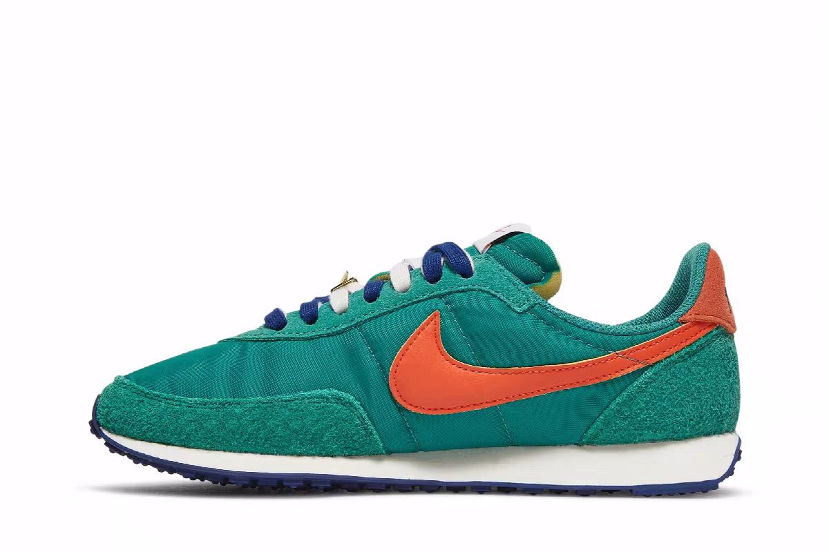 Nike Waffle Trainer 2 First Use - Green Noise, view 4