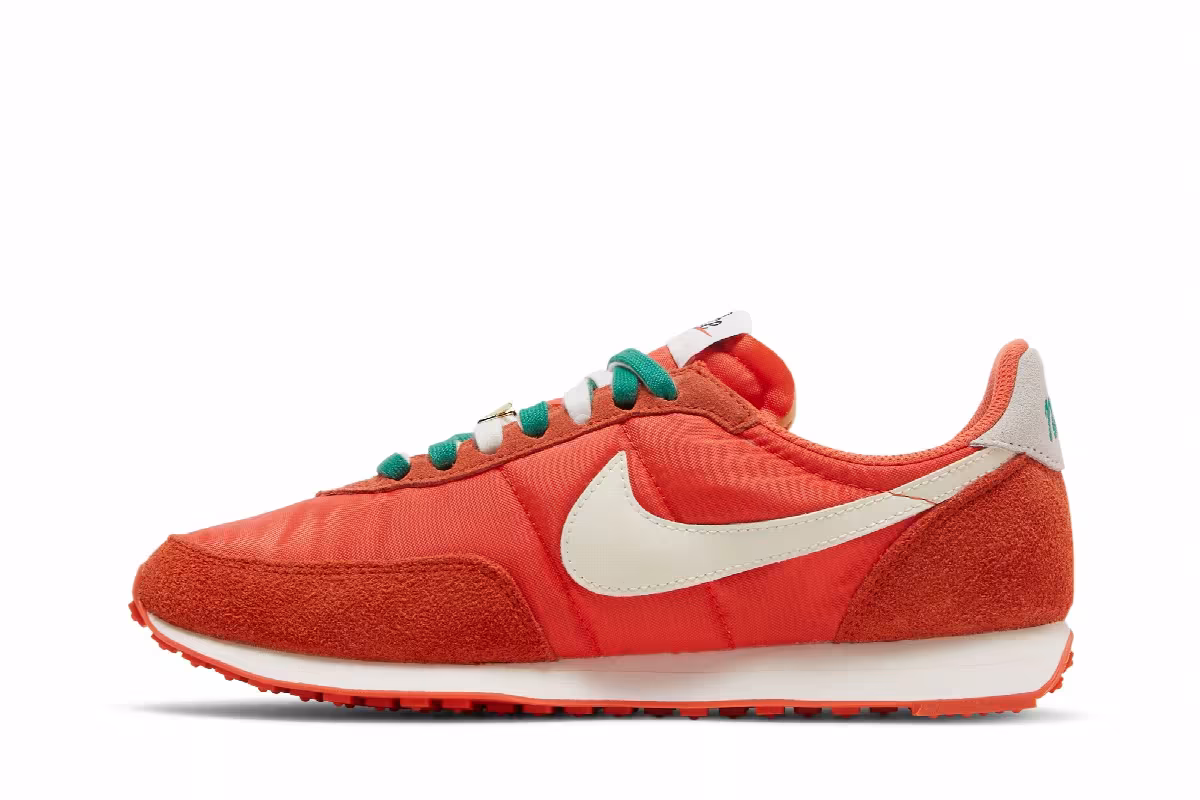 Nike Waffle Trainer 2 First Use - Orange, view 4