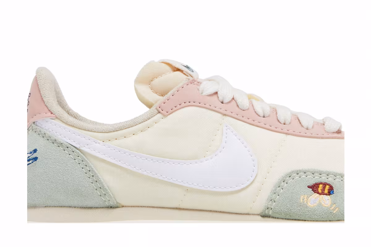 Nike Women's Waffle Trainer 2 Cork, view 3
