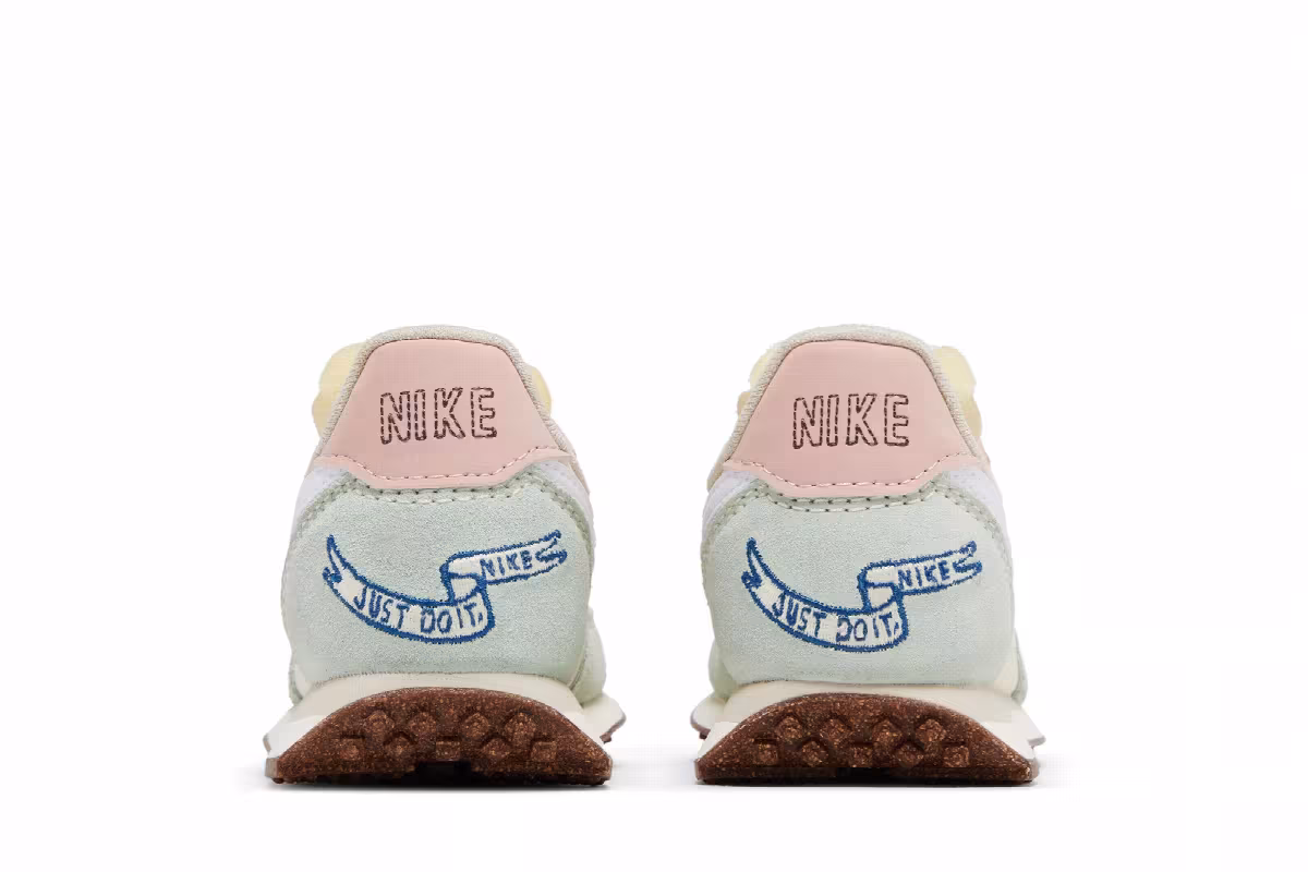 Nike Women's Waffle Trainer 2 Cork, view 7