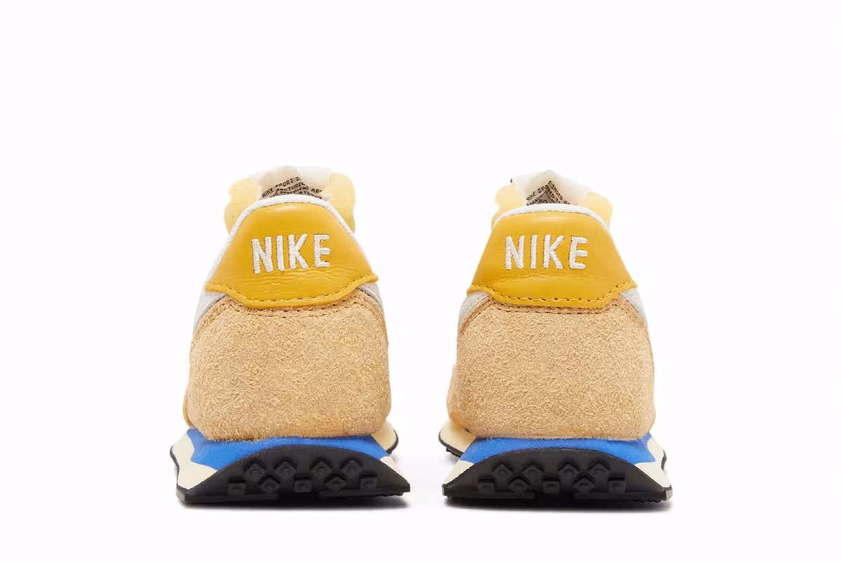 Nike Women's Waffle Trainer 2 Warm Core, view 7