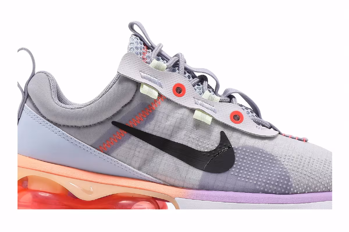 Nike Women's Air Max 2021 Venice, view 3