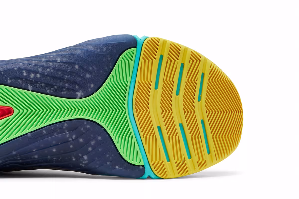 Nike Metcon 7 AMP 12 Days Of Christmas, view 6