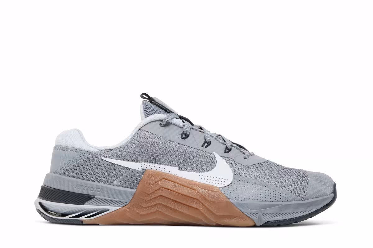 Nike Metcon 7 Particle Grey Gum, view 2