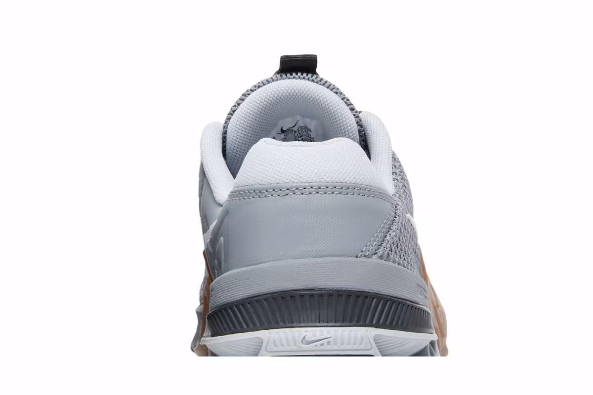 Nike Metcon 7 Particle Grey Gum, view 8