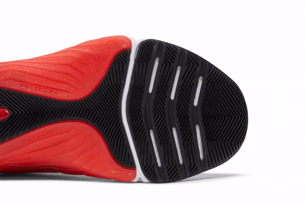 Nike Metcon 7 Chile Red, view 6