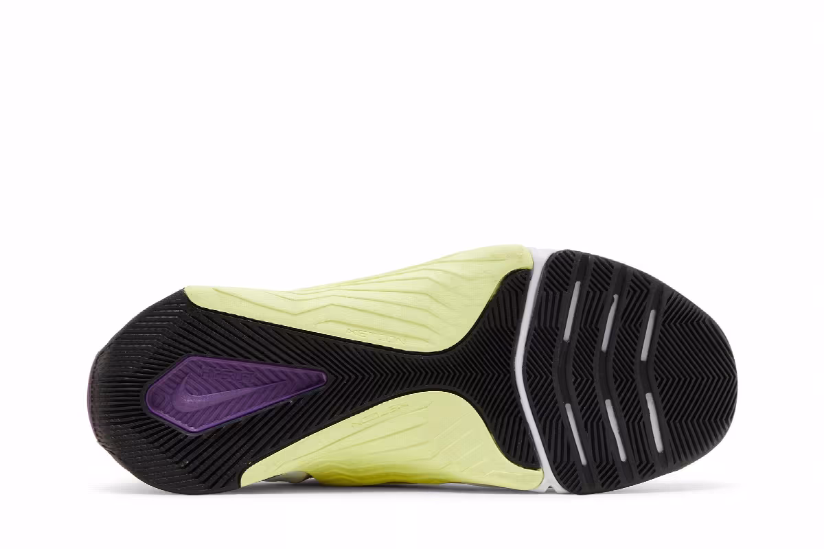 Nike Women's Metcon 7 White Light Lemon Twist, view 5