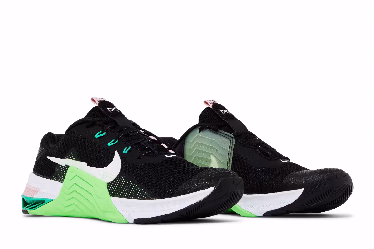 Nike Women's Metcon 7 Black Green Strike, view 9