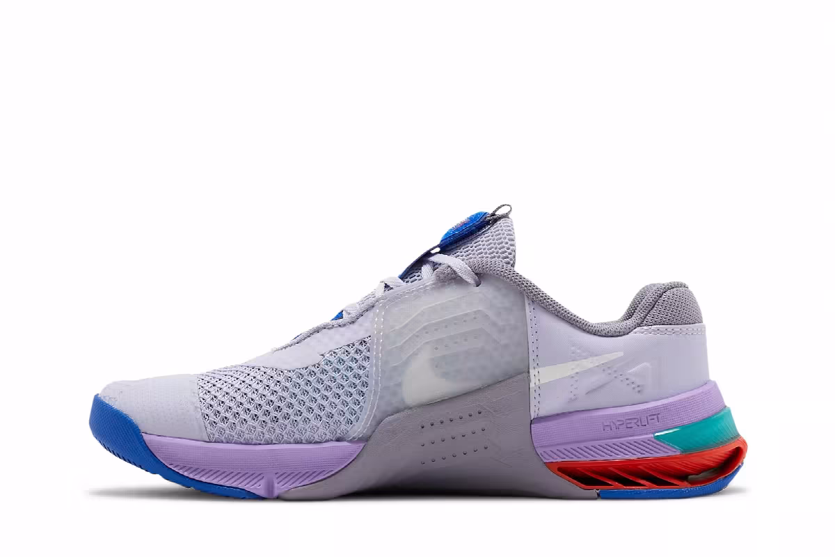 Nike Women's Metcon 7 Pure Violet, view 4
