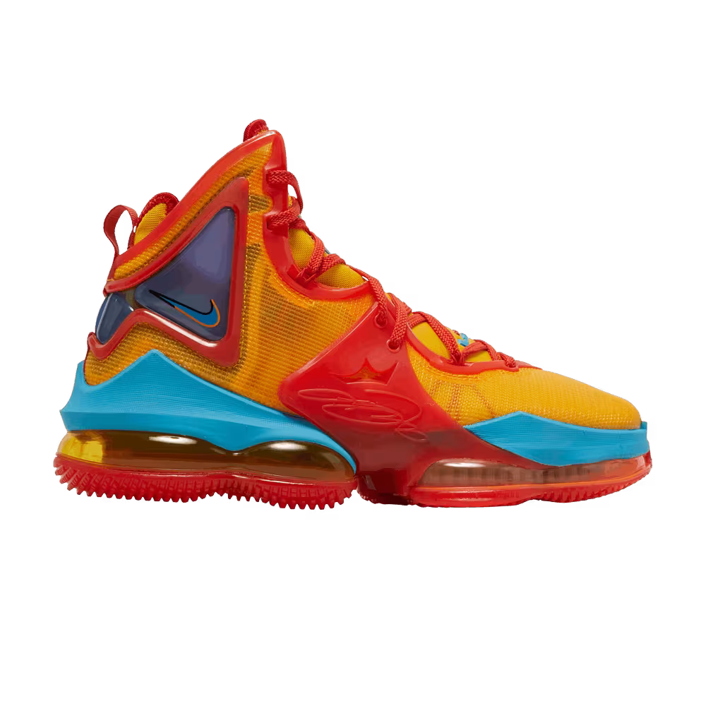 Space Jam x Nike LeBron 19 Tune Squad