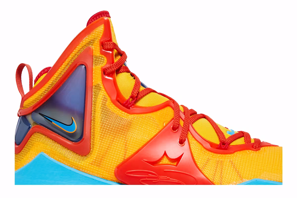 Space Jam x Nike LeBron 19 EP Tune Squad, view 3