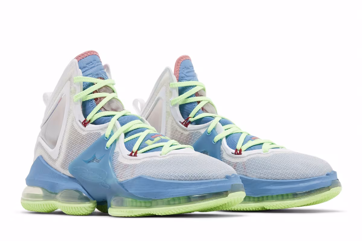 Nike LeBron 19 EP Tropical, view 9
