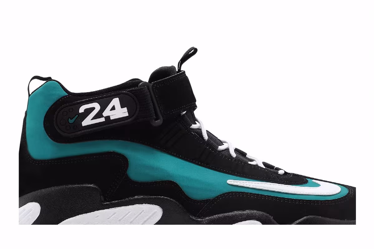 Nike Air Griffey Max 1 Black Freshwater 2021, view 3