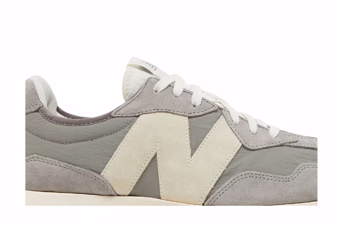 New Balance 327 Overcast Rain Cloud, view 3