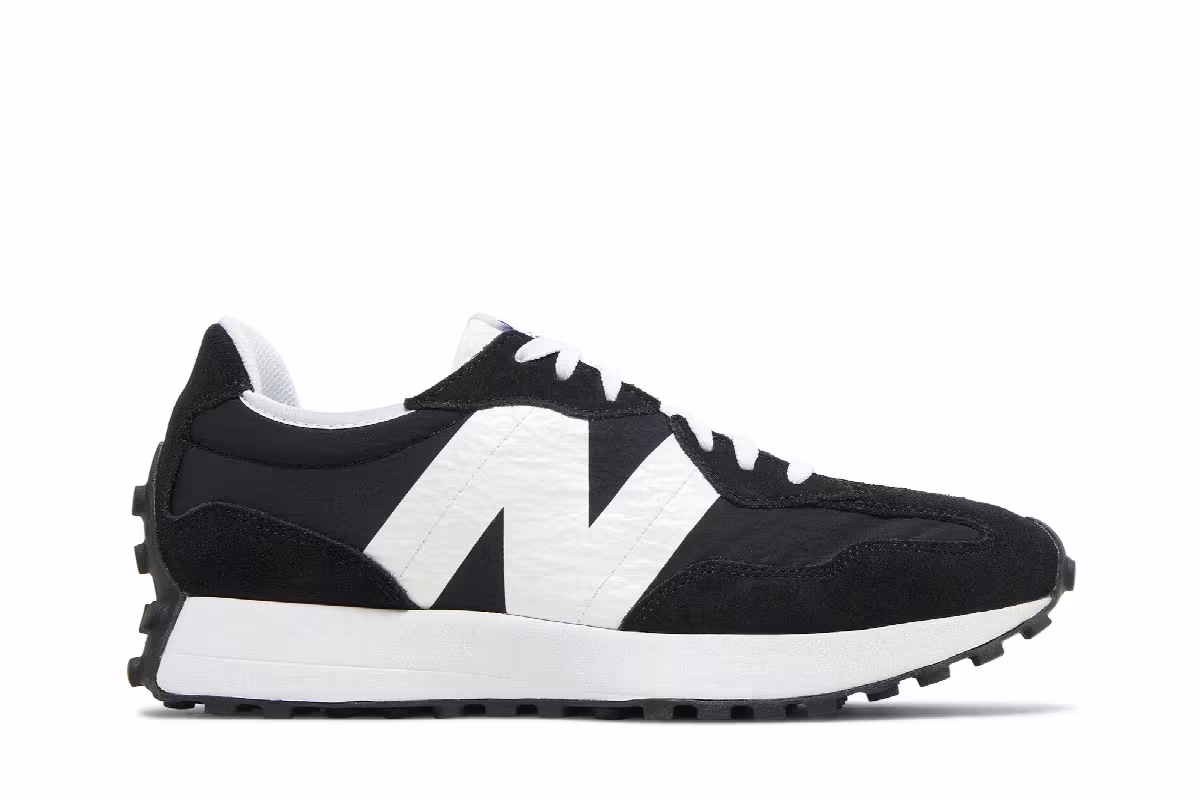 New Balance 327 Black, view 2