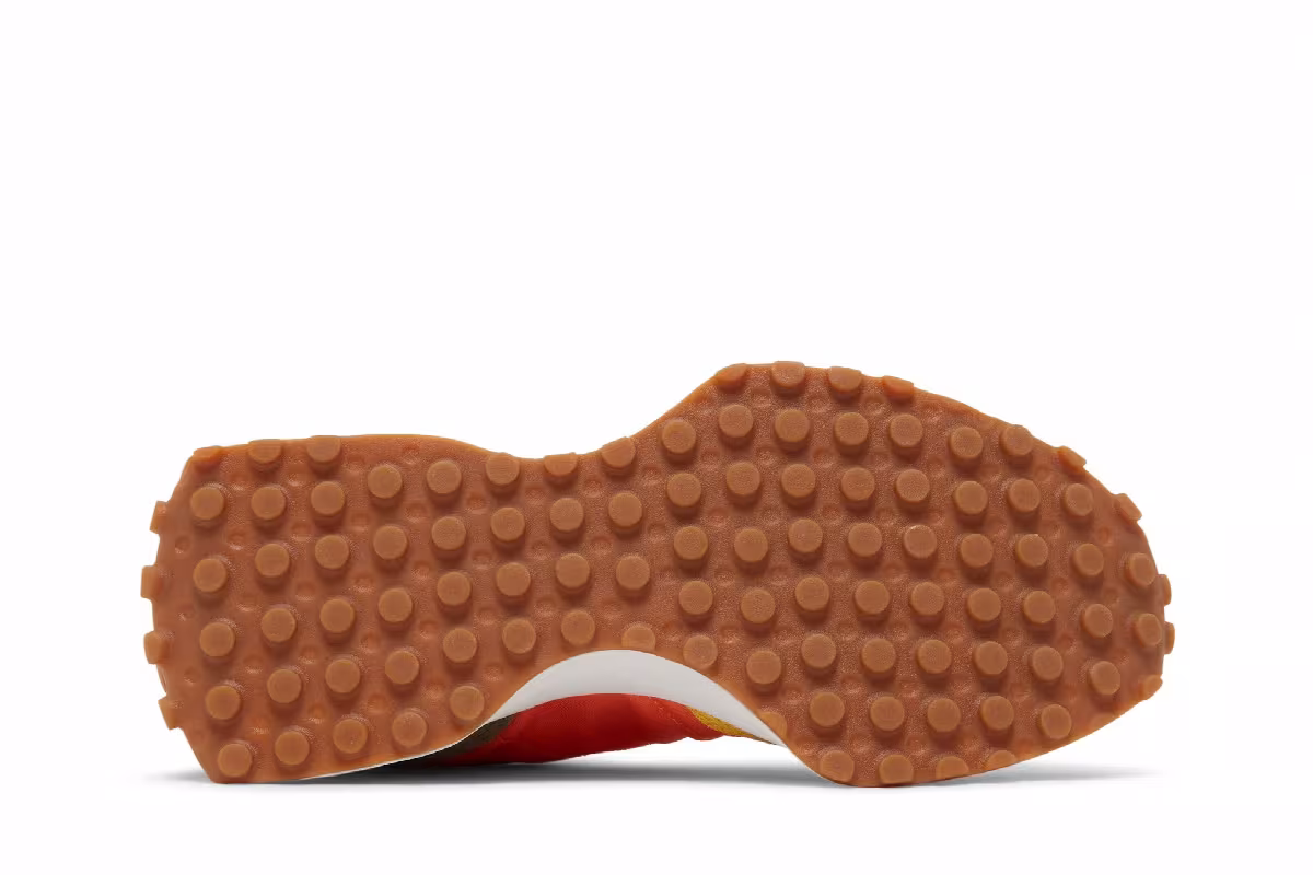 New Balance 327 Wheat Field Red Clay, view 5