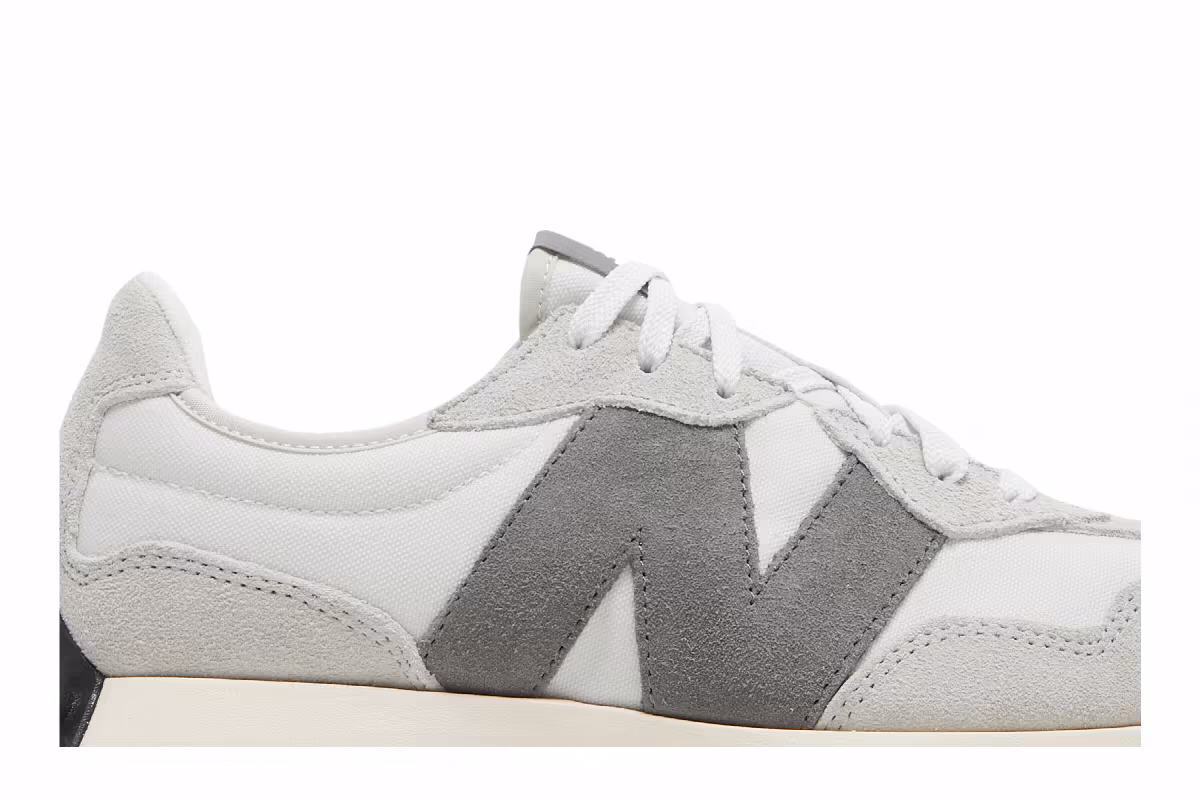 New Balance 327 Nimbus Cloud, view 3