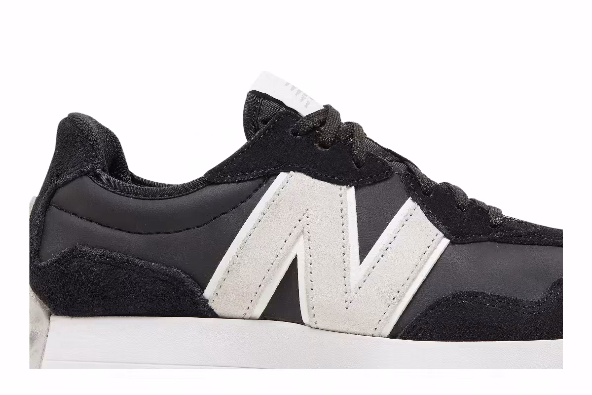 New Balance Women's 327 Black Nimbus Cloud, view 3