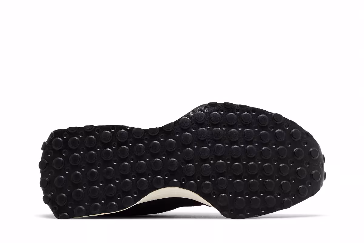 New Balance 327 Big Kid Black White, view 5