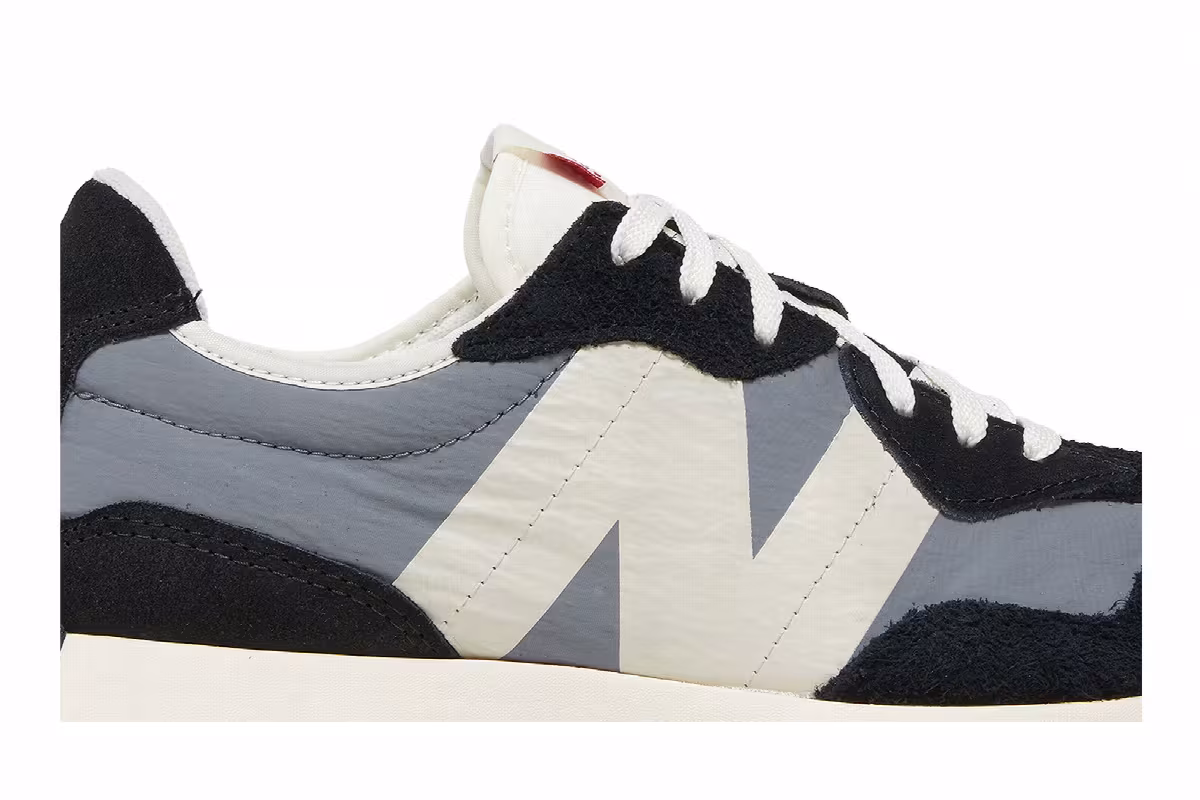 New Balance 327 Grey Sea Salt, view 3