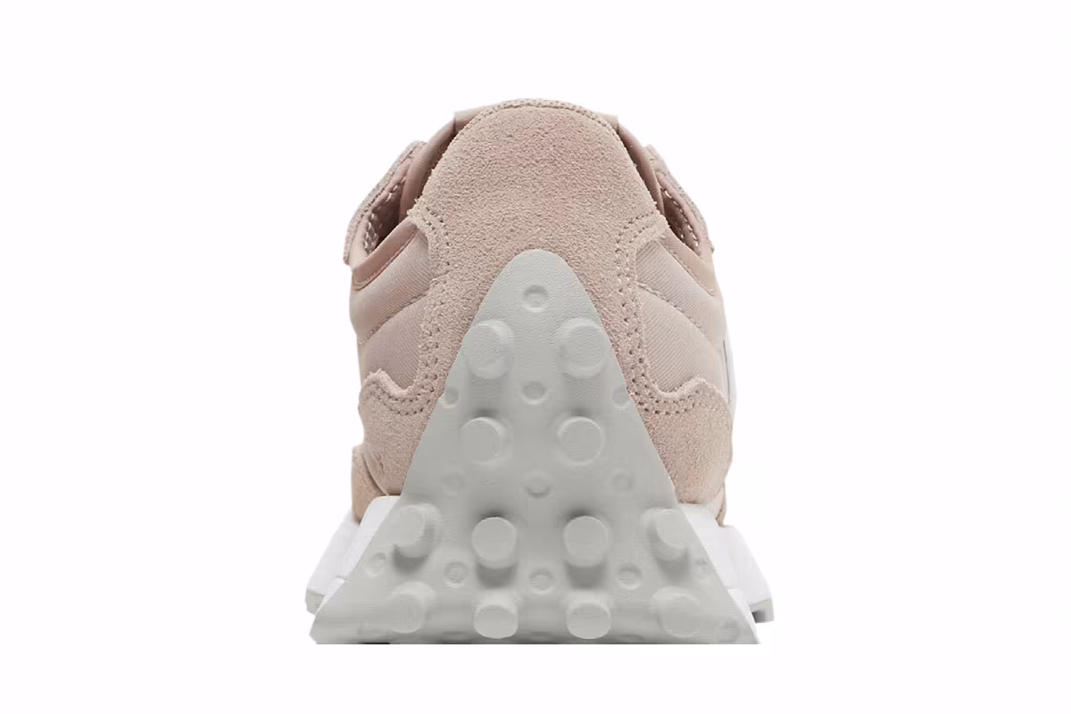 New Balance Women's 327 Au Lait, view 8