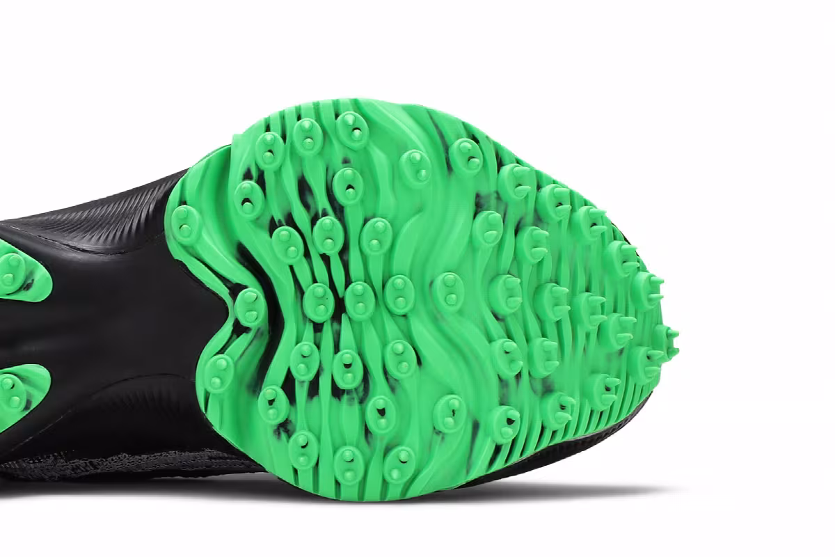 Off-White x Nike Air Zoom Tempo Next% Black, view 6
