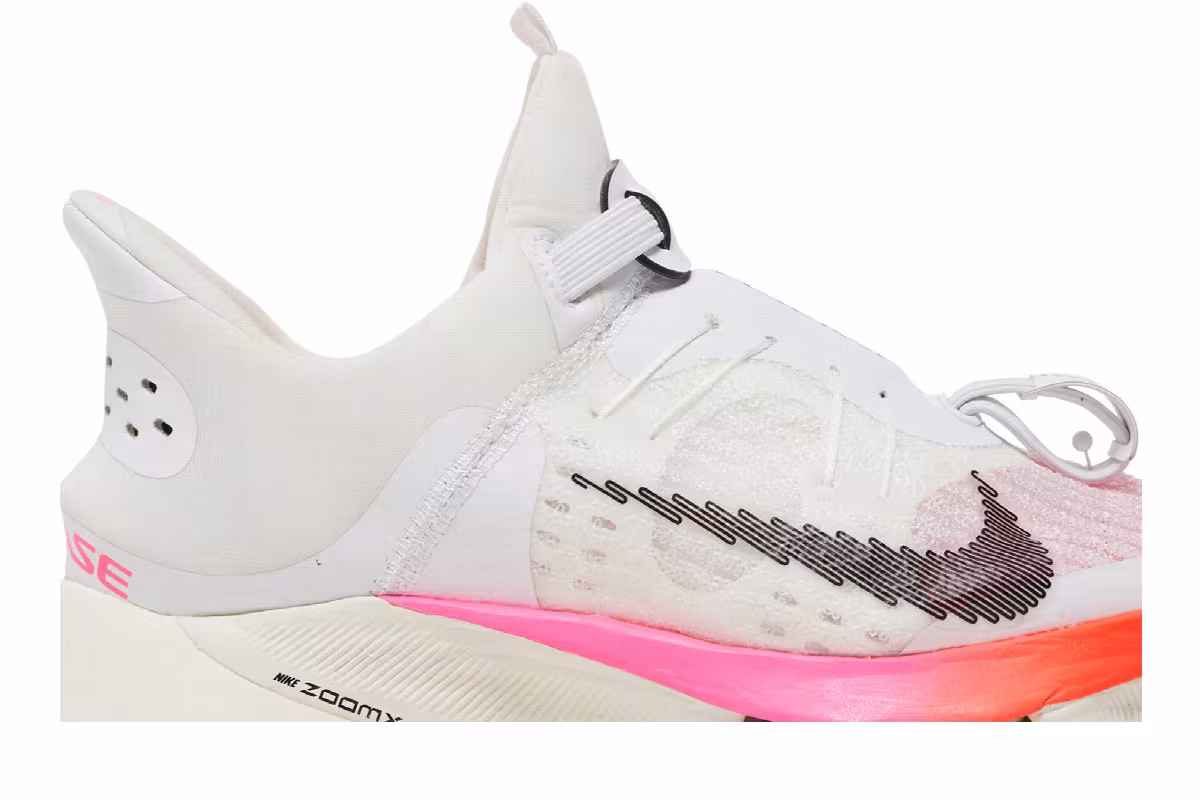 Nike Women's Air Zoom Tempo NEXT% FlyEase Rawdacious, view 3