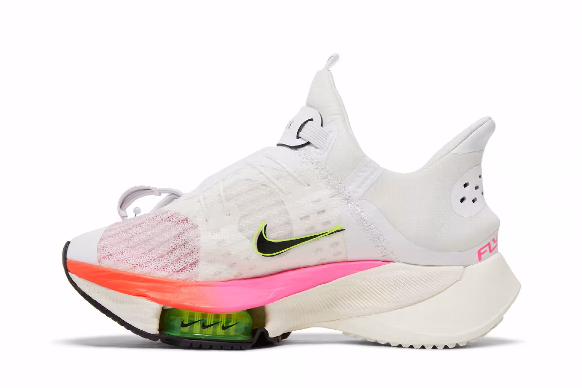 Nike Women's Air Zoom Tempo NEXT% FlyEase Rawdacious, view 4